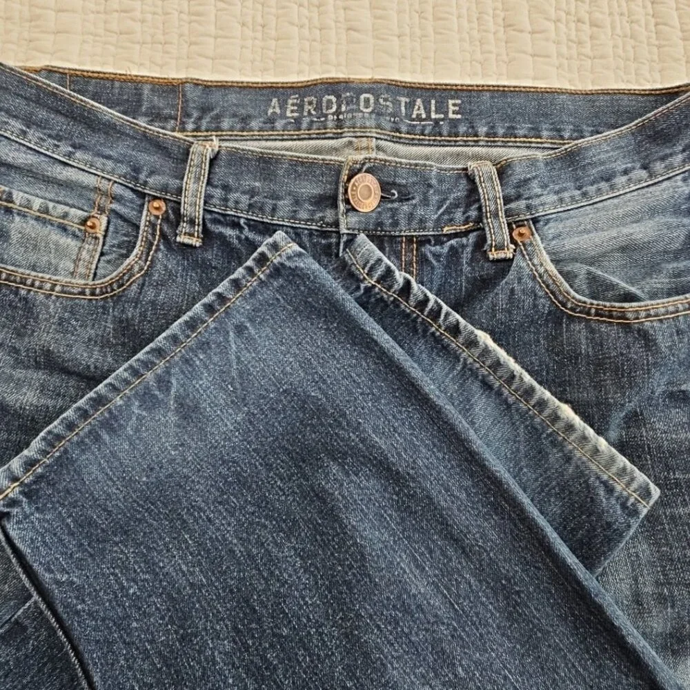 Aeropostale Jeans Men's 34x32 Med Wash Straight Leg LXPZCH24 Classic 100% Cotton